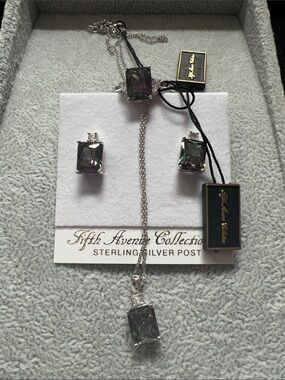 Silver Mystic Crystal Necklace & Earring & Ring Set - Iridescent